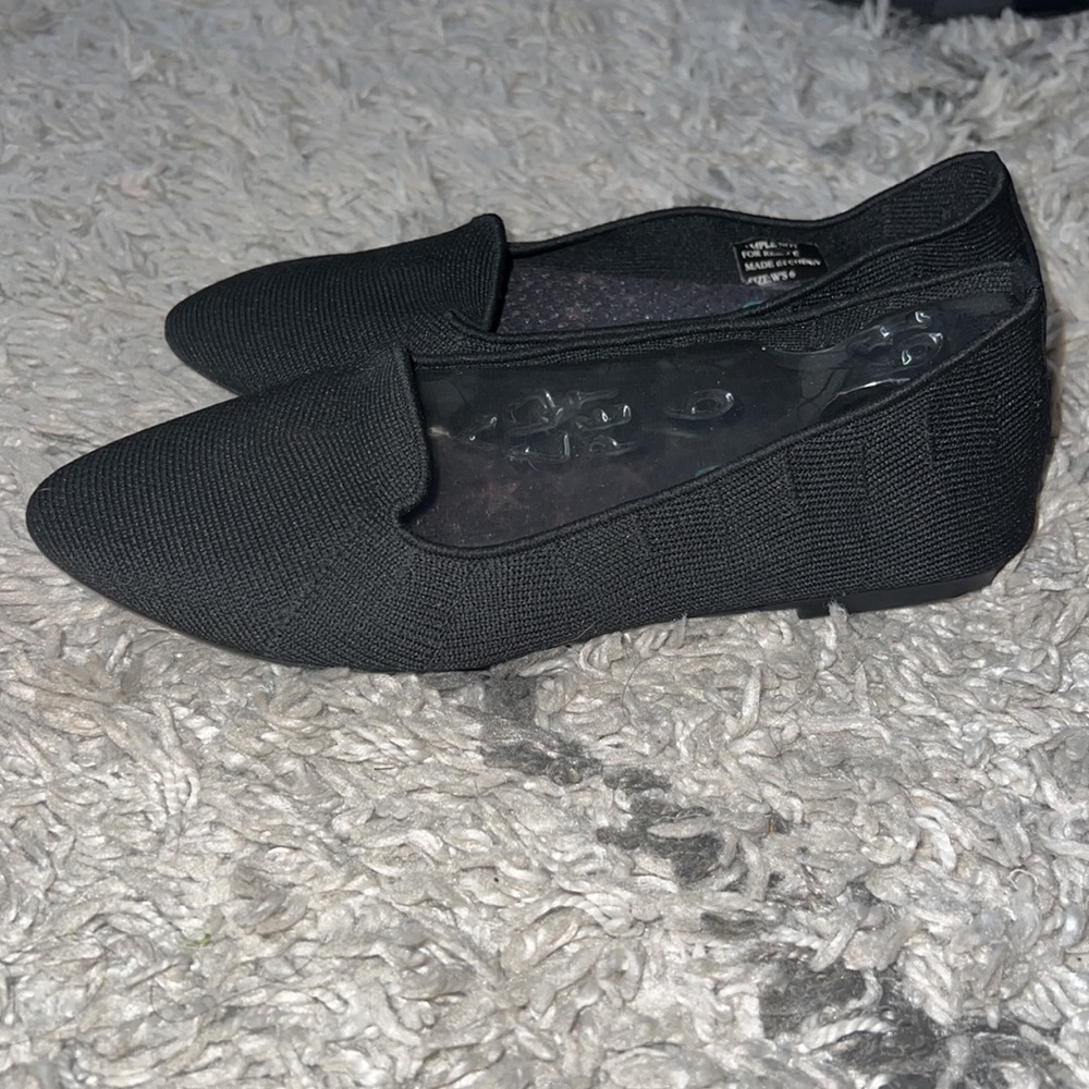 Flats - Picture 4 of 5